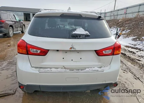 2017 Mitsubishi Outlander Sport Sel z USA, uszkodzony, nr VIN JA4AR4AW5HZ030438
